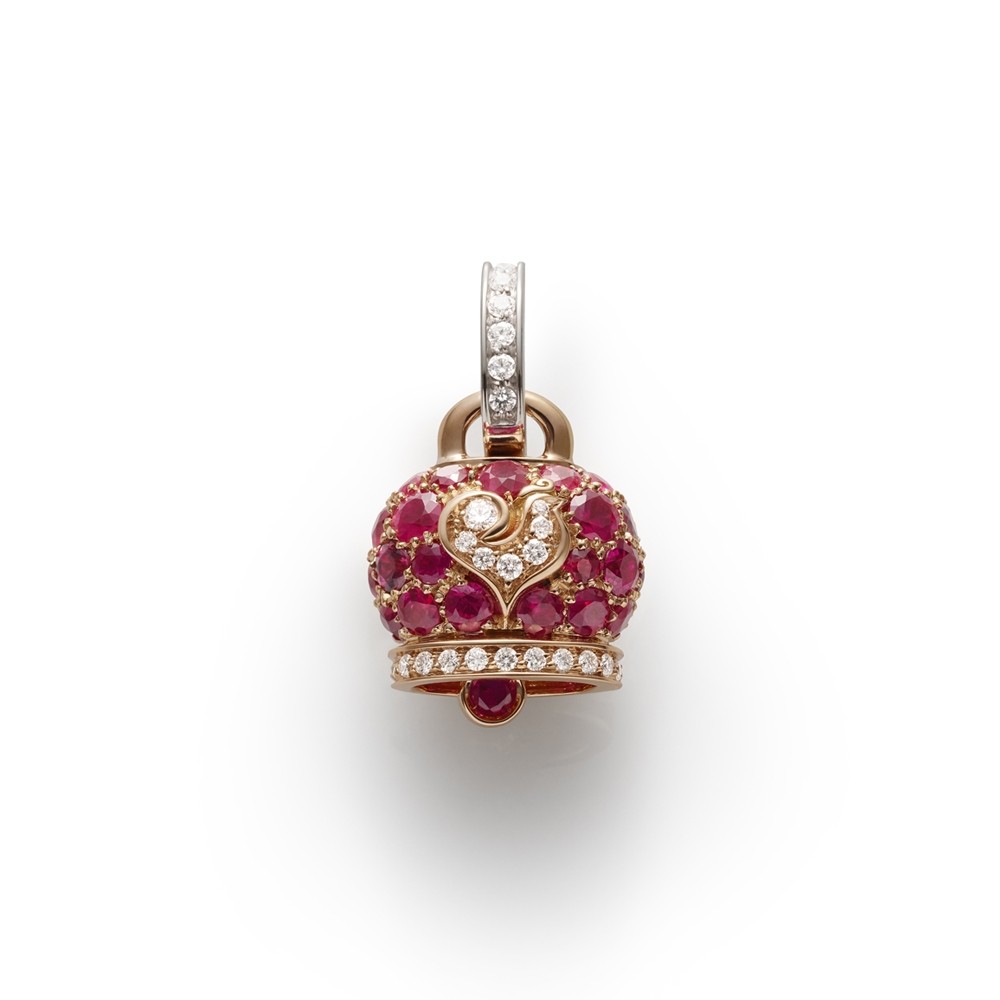  Ciondolo Chantecler Campanelle campanella media in oro rosa e rubini, galletto in oro bianco e diamanti bianchi