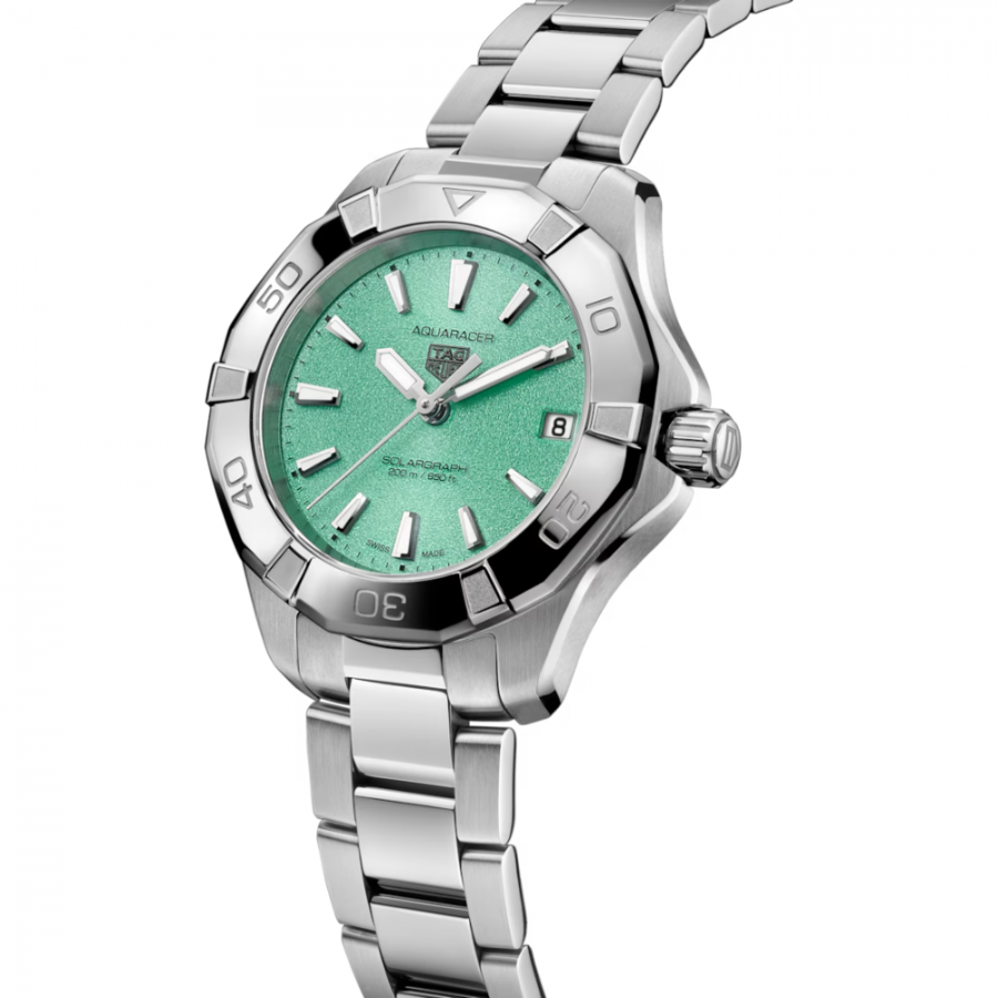 TAG HEUER AQUARACER PROFESSIONAL 200 SOLARGRAPH ref. WBP1315.BA0005