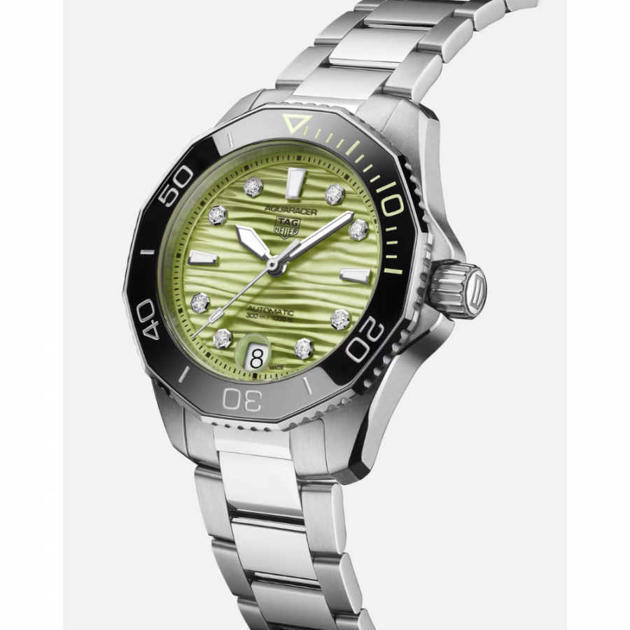 TAG HEUER AQUARACER PROFESSIONAL 300 DATE ref. WBP231L.BA0618