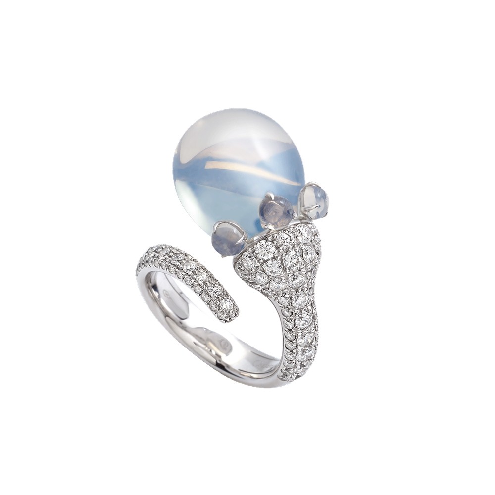 Anello Chantecler Joyful in oro bianco, diamanti e poire in cristallo ref. 41872