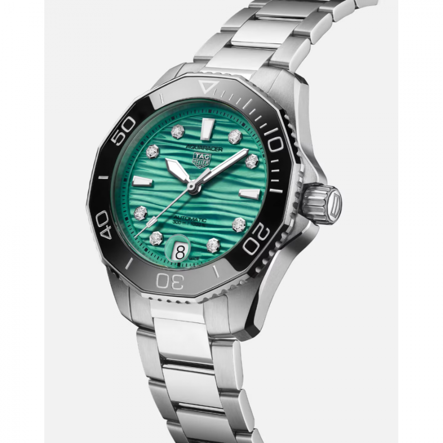 TAG HEUER AQUARACER PROFESSIONAL 300 DATE ref. WBP231K.BA0618